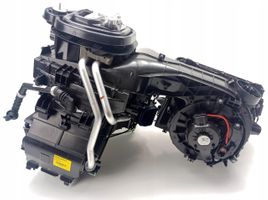 Volkswagen Golf VIII Scatola climatizzatore riscaldamento abitacolo assemblata 5WC816001E