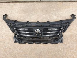 Peugeot 5008 II Maskownica / Grill / Atrapa górna chłodnicy 9814783380