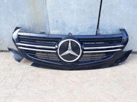 Mercedes-Benz EQC Etupuskurin ylempi jäähdytinsäleikkö A2938883800