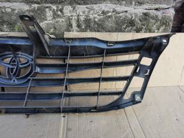 Toyota Hilux (AN10, AN20, AN30) Front bumper upper radiator grill 531110K480