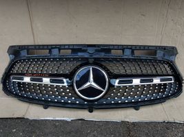 Mercedes-Benz GLA H247 Etupuskurin ylempi jäähdytinsäleikkö A2478883901