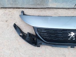 Peugeot Partner III Grille calandre supérieure de pare-chocs avant 9818281980