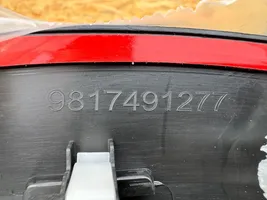 Peugeot 208 Listwa błotnika przedniego 9817491277