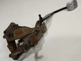 Renault Clio III Clutch pedal 