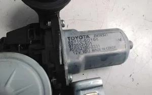 Toyota Yaris Etuoven sähkökäyttöinen ikkunan nostin 857100D100