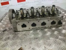 Renault Clio I Engine head 