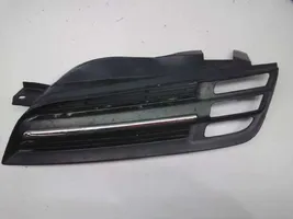 Nissan Micra C+C Grill / Wlot powietrza błotnika przedniego 