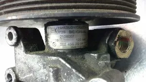 Mercedes-Benz Sprinter W901 W902 W903 W904 Pompe de direction assistée 0024667501