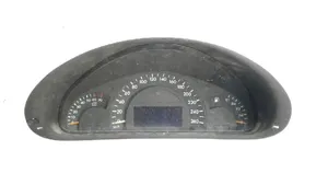 Mercedes-Benz C W203 Compteur de vitesse tableau de bord a2035407611