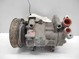 Nissan Kubistar Compressore aria condizionata (A/C) (pompa) 8200315744