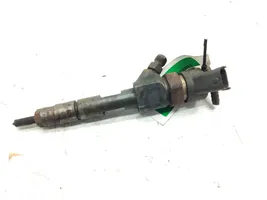 Opel Vivaro Fuel injector 820023528