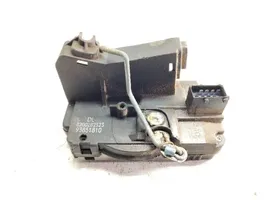 Opel Vivaro Tailgate lock latch 820028323