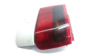 Citroen ZX Aizmugurējais lukturis virsbūvē 95656611