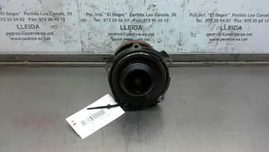 Audi A4 S4 B5 8D Pompe de circulation d'eau 