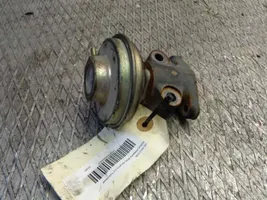 Nissan Primera Soupape vanne EGR 