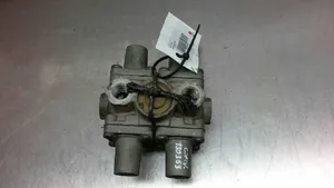 Nissan Atleon Pompa dell’aria secondaria 9347021100