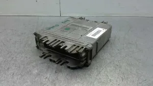 Renault Megane I Calculateur moteur ECU 0281001810