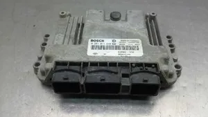 Nissan Interstar Sterownik / Moduł ECU 0281011940