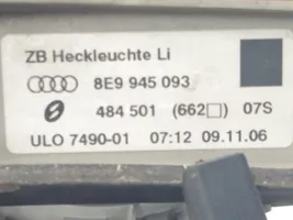 Audi A4 Allroad Feux arrière sur hayon 8E9945093