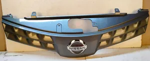 Nissan Note (E11) Grille calandre supérieure de pare-chocs avant NISSAN
