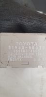 Toyota Land Cruiser (J120) Ramka / Moduł bezpieczników 8198050030