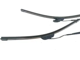 Chevrolet Malibu Windshield/front glass wiper blade 