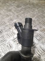 Volvo S60 Fuel injector 313032382372