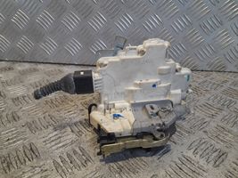 Audi A4 S4 B8 8K Serratura portiera anteriore 8J2837015A