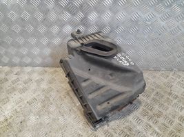 Audi A4 S4 B7 8E 8H Scatola del filtro dell’aria 03G133835A