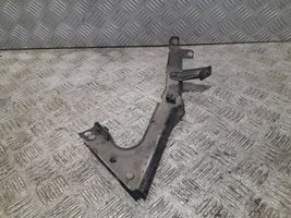 Audi A5 8T 8F Fender mounting bracket 8T0821135