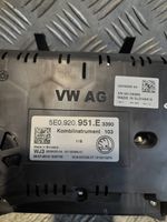 Skoda Octavia Mk3 (5E) Tachimetro (quadro strumenti) 5E0920951E