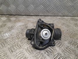 BMW 3 E46 Carcasa del termostato 7785053