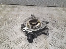 Audi A4 S4 B7 8E 8H Alipainepumppu 06D145100