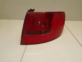 Audi A6 S6 C6 4F Aizmugurējais lukturis virsbūvē 89036920