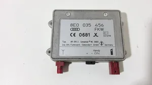 Audi A8 S8 D2 4D Antenos stiprintuvas 8E0035456