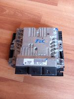 Citroen C4 II Picasso Dzinēja vadības bloks 9811651980