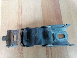 Renault Clio III Support / crochet de silencieux d'échappement 206515699R