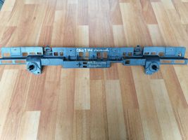 Renault Clio III Support de pare-chocs arrière 8200612743