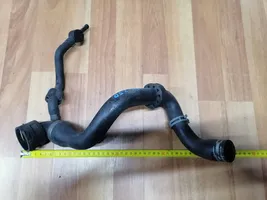 Volkswagen Touareg I Engine coolant pipe/hose 7L6122101B