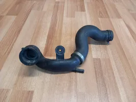 Volkswagen Touareg I Tubo flessibile del liquido di raffreddamento del motore 7L6122101