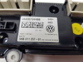 Volkswagen PASSAT CC Ilmastoinnin ohjainlaite/moduuli 3AA907044BB