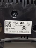 Volkswagen PASSAT B8 Tachimetro (quadro strumenti) 3G0920951A