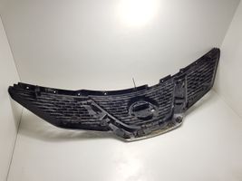 Nissan Qashqai Grille calandre supérieure de pare-chocs avant 623124EA0A