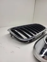 BMW 5 G30 G31 Grille de calandre avant 7383520