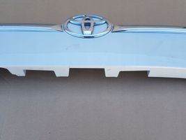 Toyota Avensis T270 Garniture de hayon 7681105140