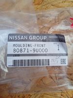 Nissan Note (E11) Moulure de porte avant 808719U000