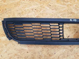 Volkswagen Polo VI AW Maskownica / Grill / Atrapa górna chłodnicy 6R0853677J