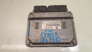 Volkswagen Polo IV 9N3 Centralina/modulo motore ECU 03D906032C