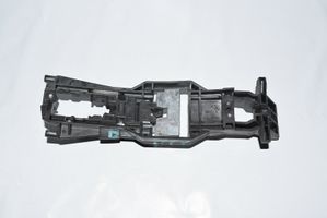 Mercedes-Benz E W211 Maniglia esterna/staffa portiera anteriore A2037600834