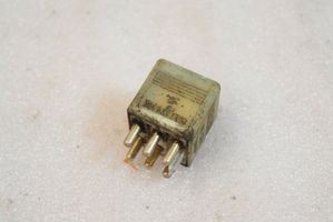 Mercedes-Benz SL R129 Other relay A0015427819